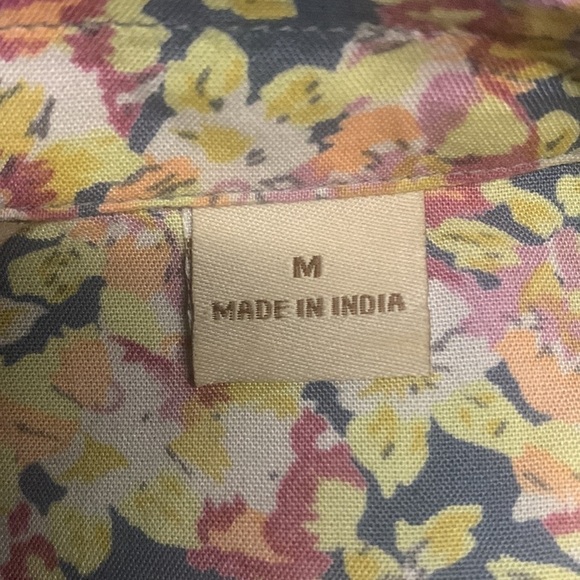 Natural Reflections 100% Rayon top - Picture 13 of 13